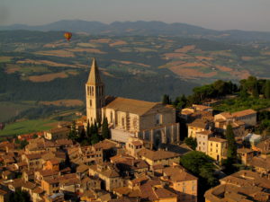 Todi - Tempio di San Fortunato - Foto presa da Wikipedia