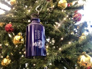 Natale ad Assisi - Borracce sotto l'albero