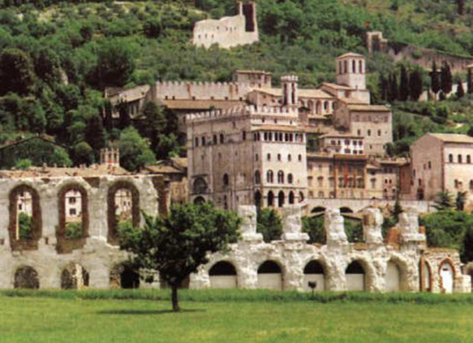 Gubbio ai tempi di Giotto
