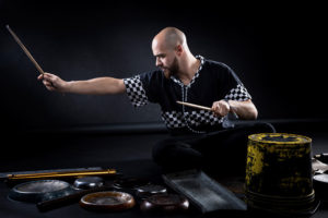 dario-rossi-street-drummer-4