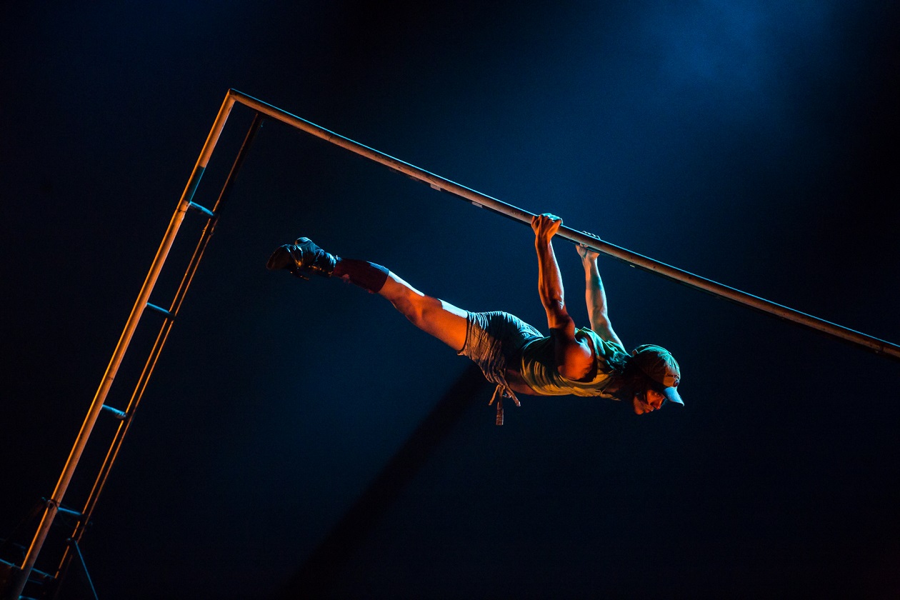 PLAY-ph.-Renato-Mangolin_CELEBRATION-copertina