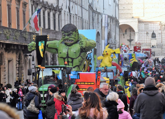 Il-Carnevale-in-Umbria-a-Perugia-centro-copertina