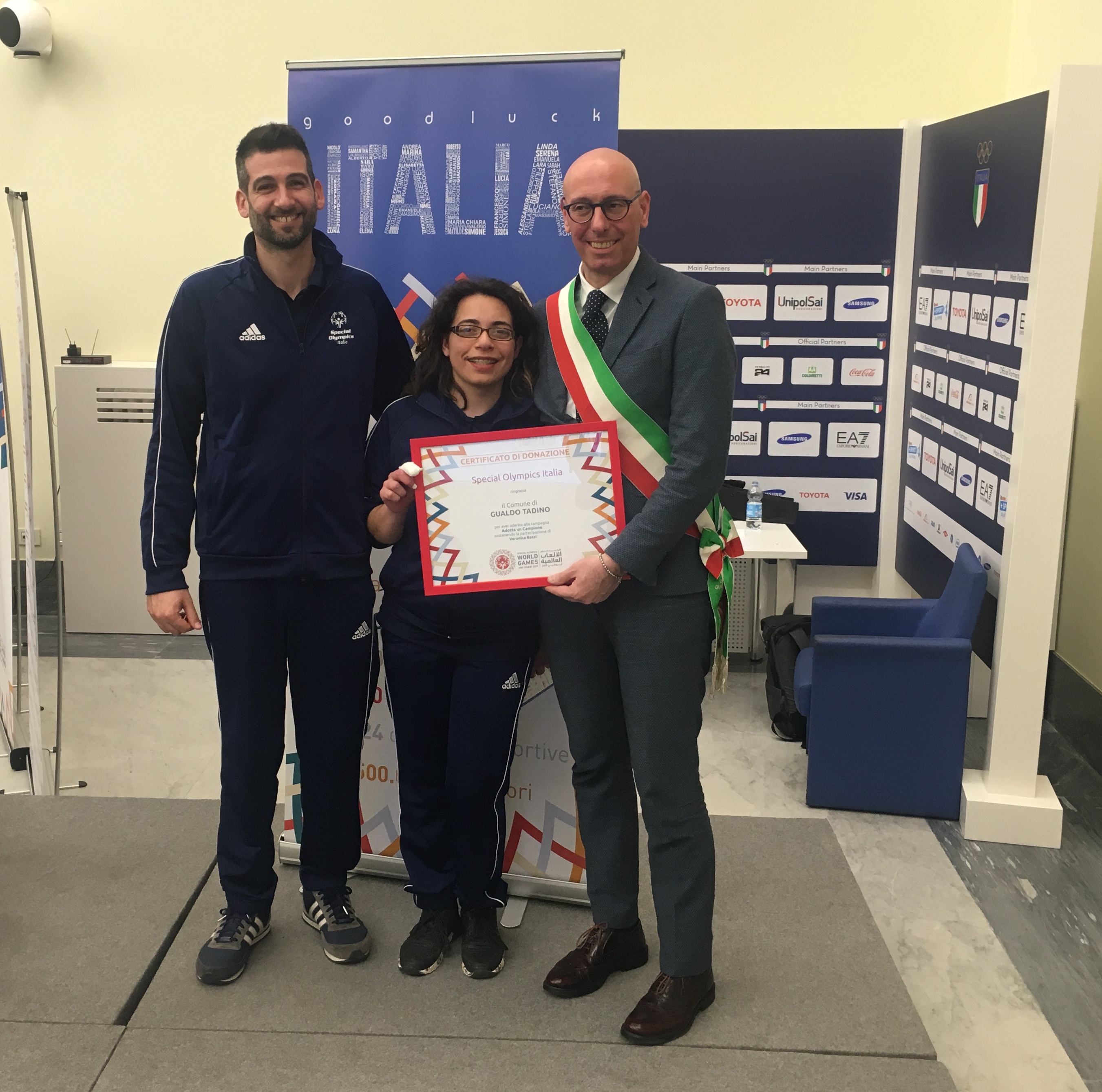 Veronica Rossi, il Sindaco Presciutti e il direttore Special Olympics Umbria Fabio Casali