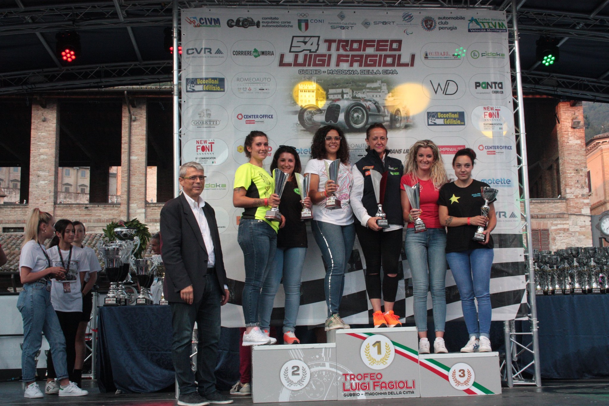 La premiazione delle pilote donne