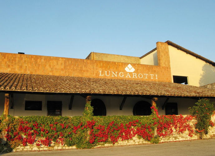 Cantina-Lungarotti-Torgiano-copertina