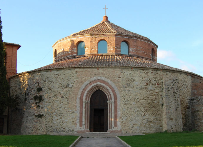 Chiesa-di-San-Michele-Arcangelo-copertina