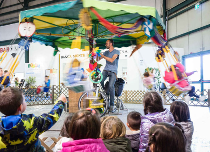 Fiera-venerdì_mattina_copertina