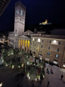 Natale ad Assisi - Bosco incantato terzo paradiso Pistoletto