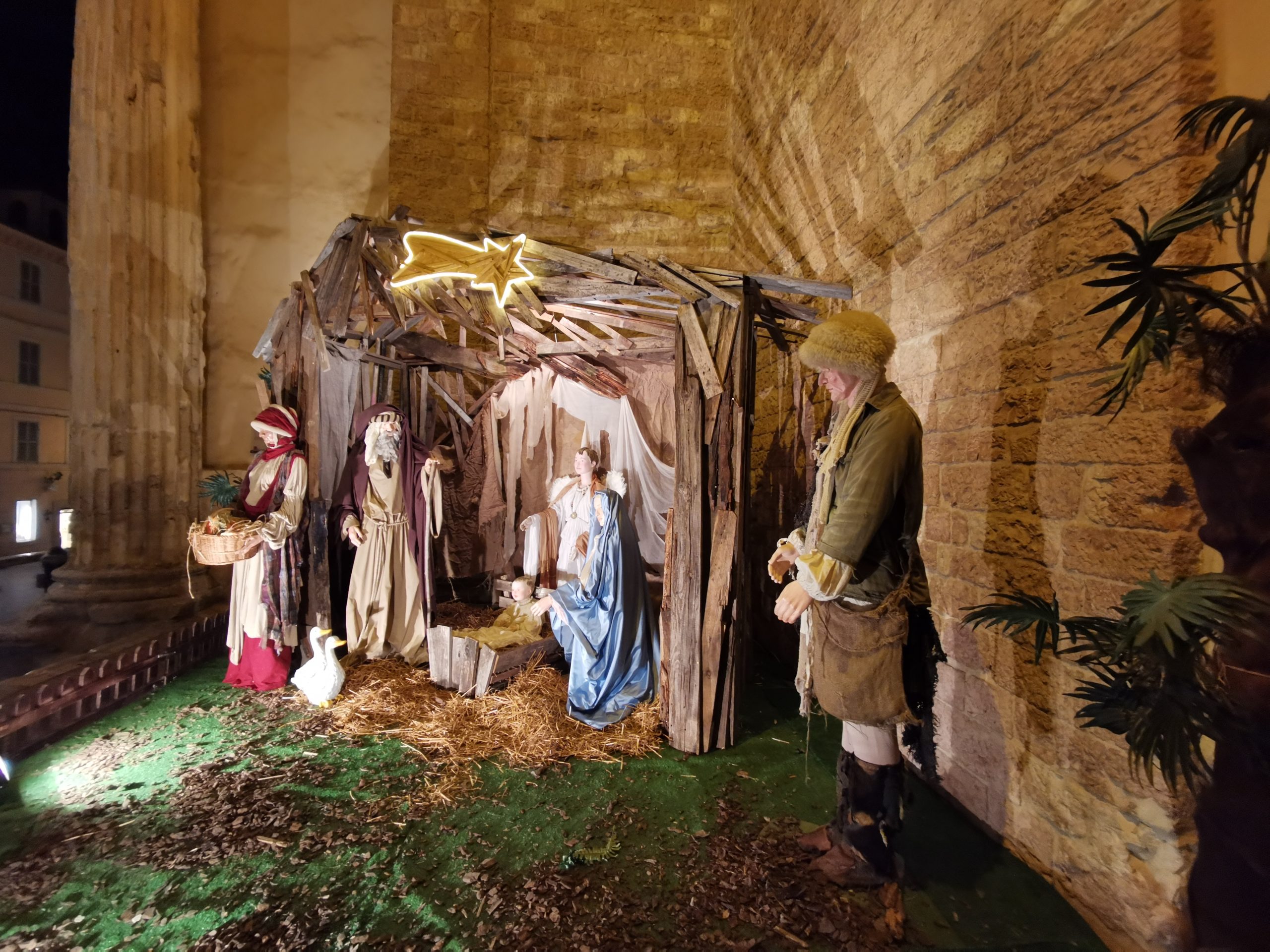 Natale ad Assisi - Tempio di Minerva
