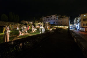 Natale ad Assisi - presepe al prato