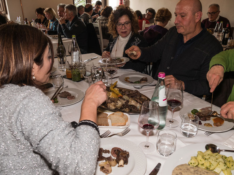 L’olio-di-Borgo-Pulciano-8