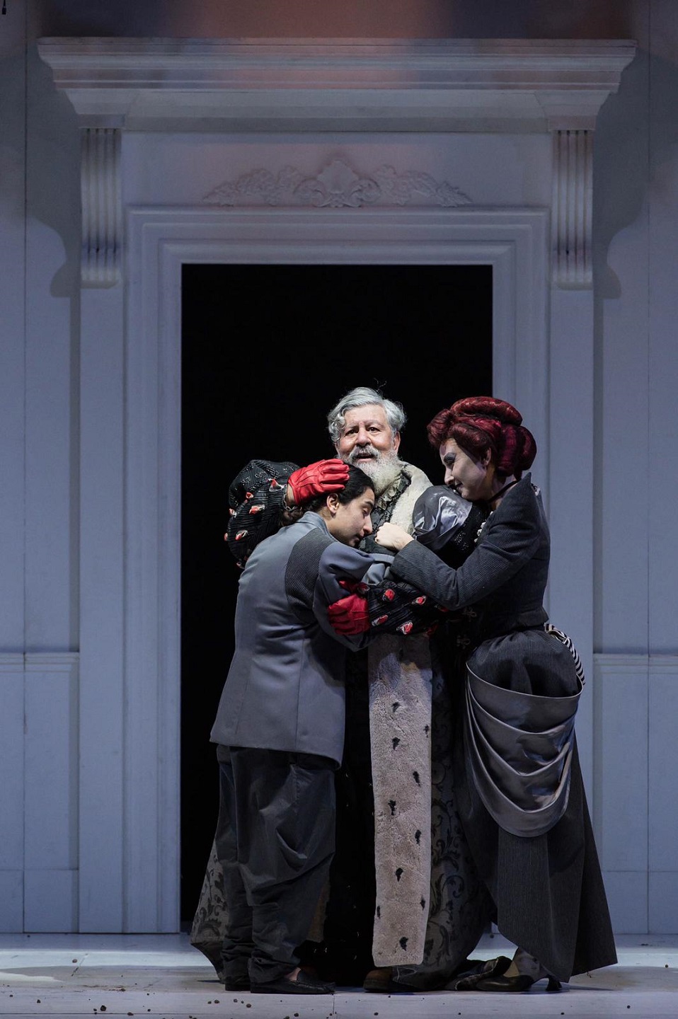 Miseria e nobiltà-1