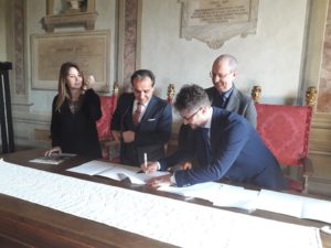 13-02-2020-Firma-Protocollo_Associaz-Comune-Unipg-OrdineArch (1)