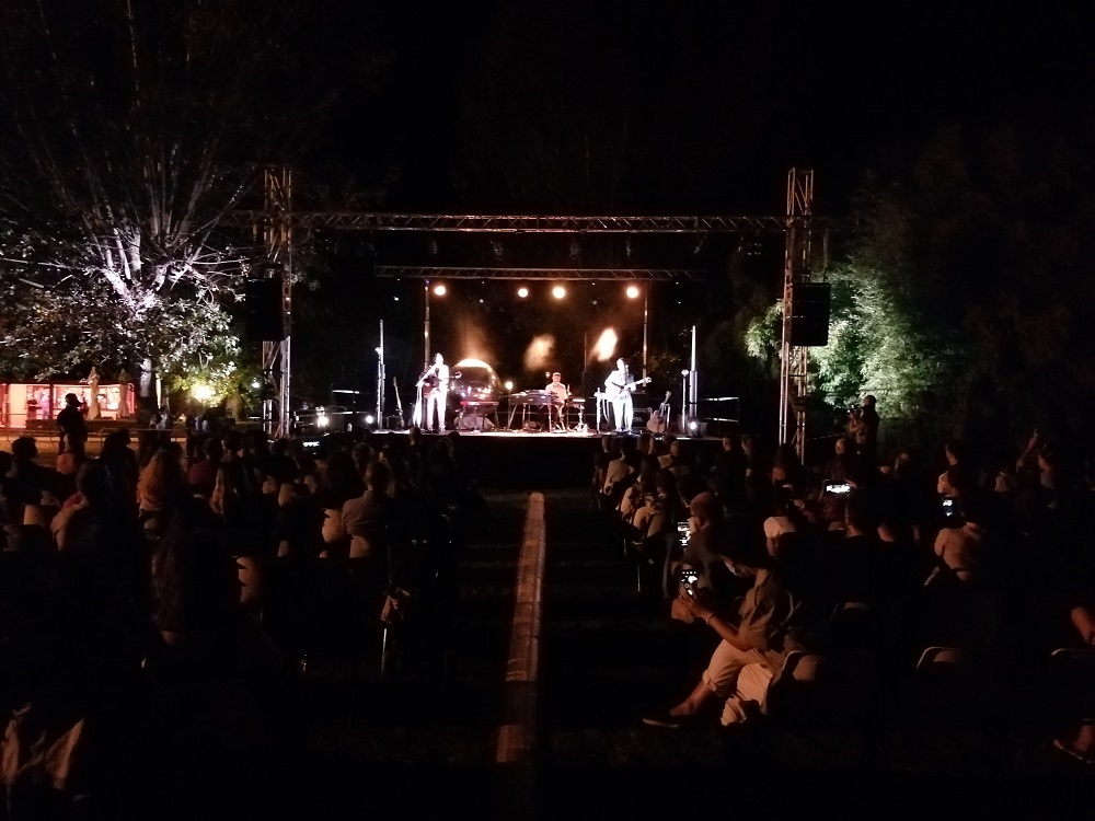 Moon in June - Colapesce Di Martino