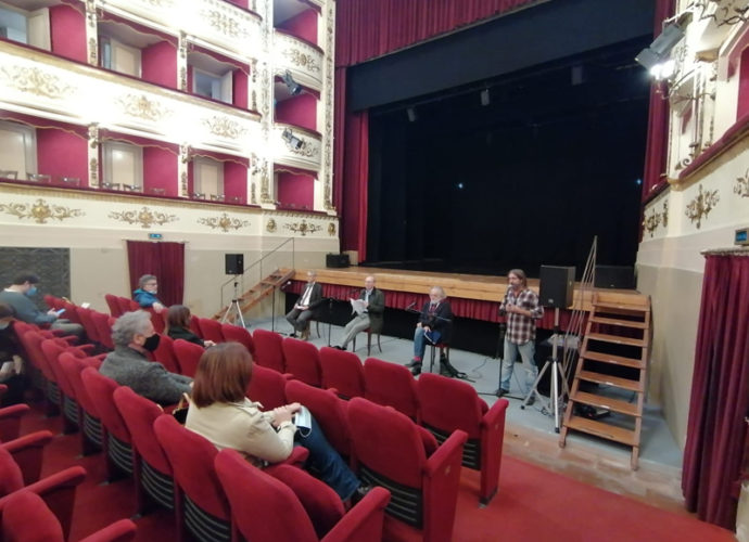 Foto-teatro-copertina