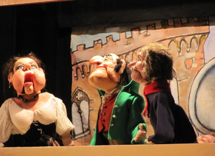 10 febbraio-spettacolo marionette