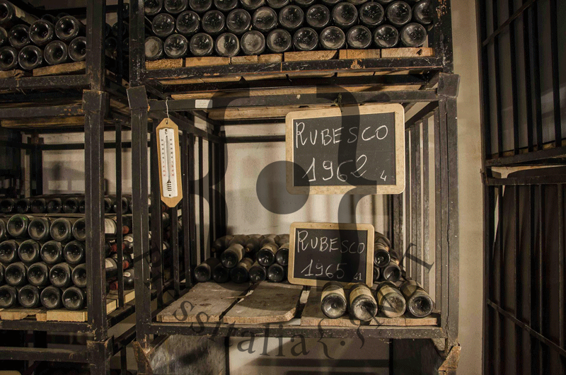 Grotta vecchie annate Rubesco 1962