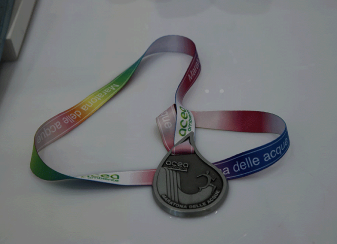 medaglia-maratona-delle-acque-cop