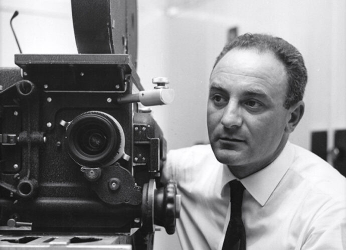 N°27-1957-Tonino-alla-Scalera-Film-cop