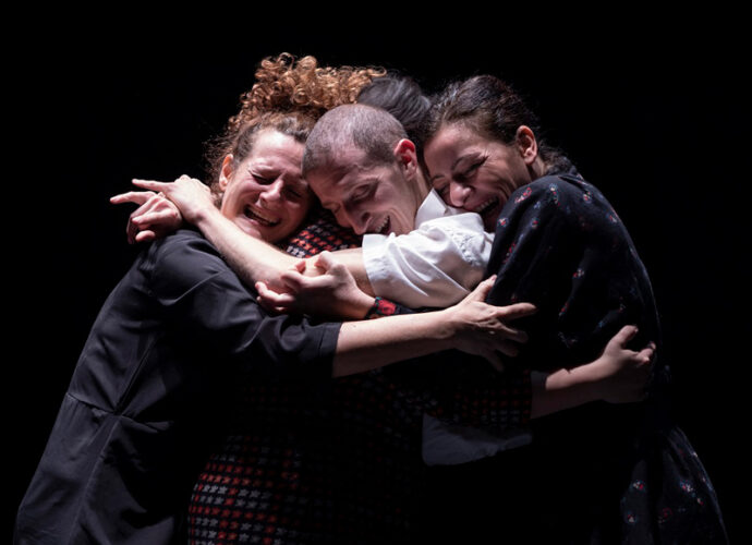 Misericordia---Foto-di-Masiar-Pasquali-cop