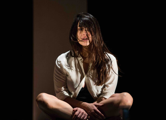 Valentina-Lodovini-cop