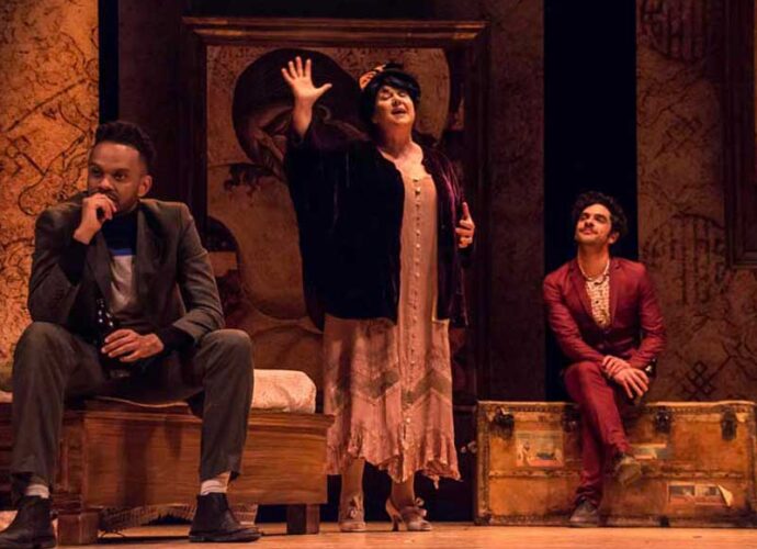 Persone-naturali-e-strafottenti-cop