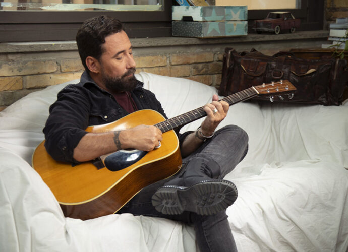 Tiromancino-10384-a-def_foto-di-Giovanni-Canitano-cop