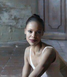 002-Myrna Kamara-pressitalia