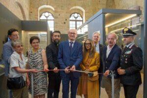 001-Gubbio_inaugur_Federico da Montefeltro_01-pressitalia