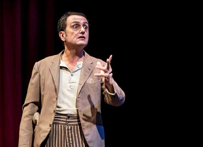 Valerio-Santoro_A-che-servono-questi-quattrini-cop