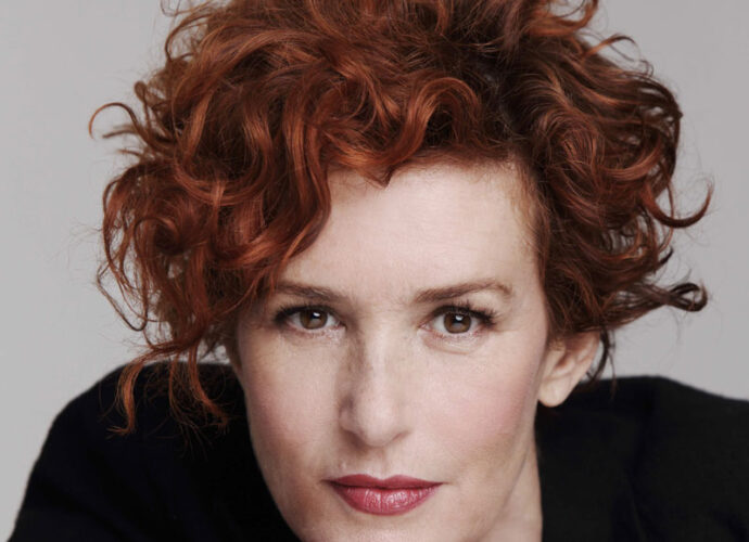 LUCREZIA-LANTE-DELLA-ROVERE_La-divina-Sarah-cop