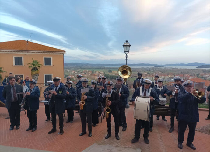 Borgo-Band-Tuoro-cop