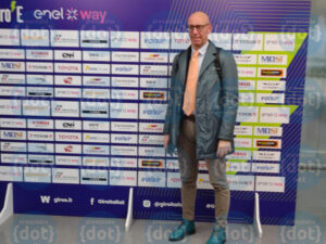 Il-sindaco-a-Milano-pre-la-Presentazione-del-Giro-E-in