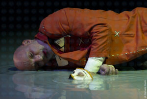 Pagliacci-all'uscita-in