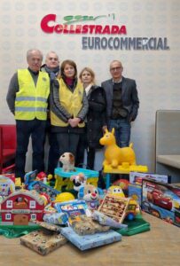 donazione-Collestrada-Lions-in