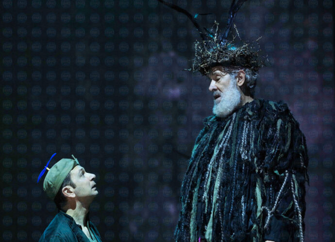 Falstaff-a-Windsor-nella-foto-Paolo-Cioni-e-Alessandro-Benvenuti-cop