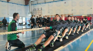 Tiro-alla-fune-indoor-in
