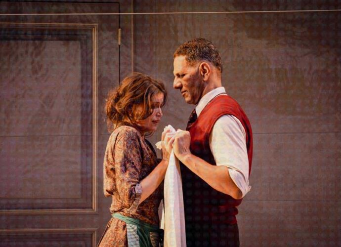 Une-journée-particulière-cop