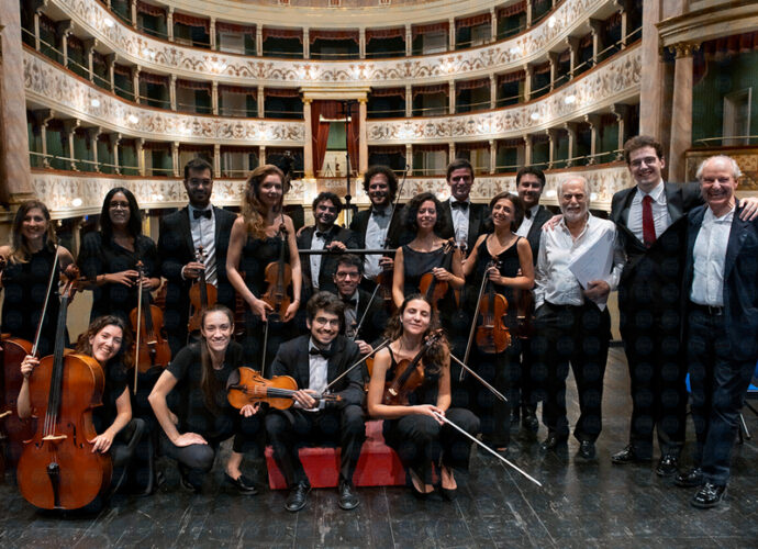 orchestra-CALAMANI-+-cop