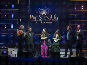 VINCITRICE-STELLA-PREMIAZIONE-cop