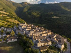 Vallo di Nera_Umbria-cop