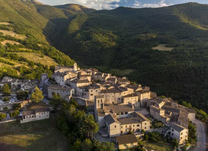 Vallo di Nera_Umbria-cop